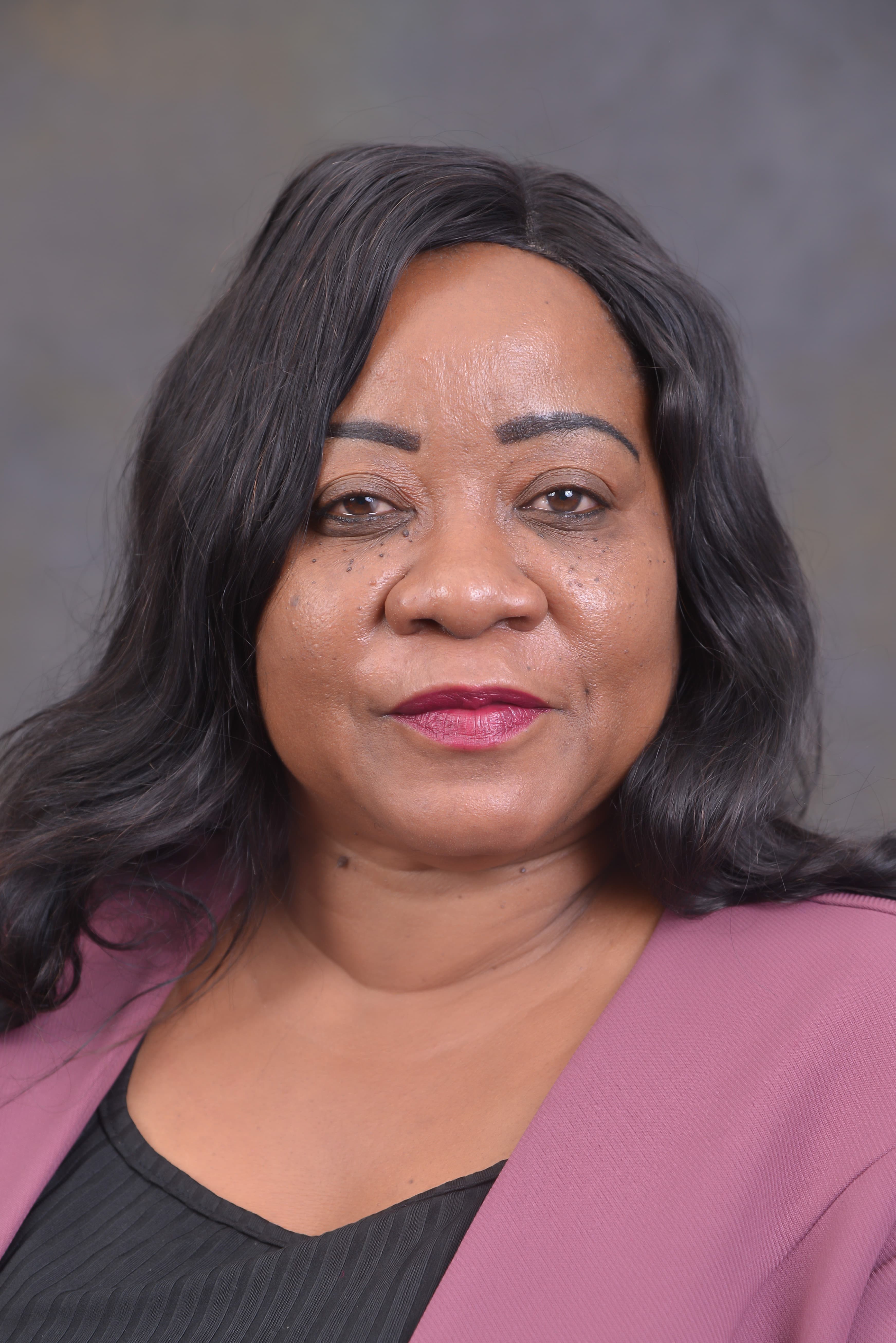 Mrs P Hungwe